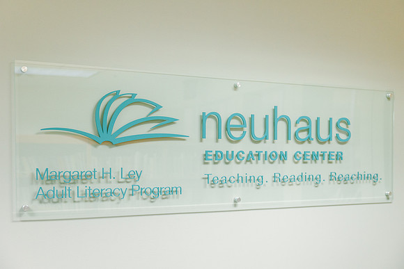 0039-Neuhaus Education Center-20221027-JT