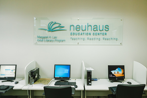 0041-Neuhaus Education Center-20221027-JT