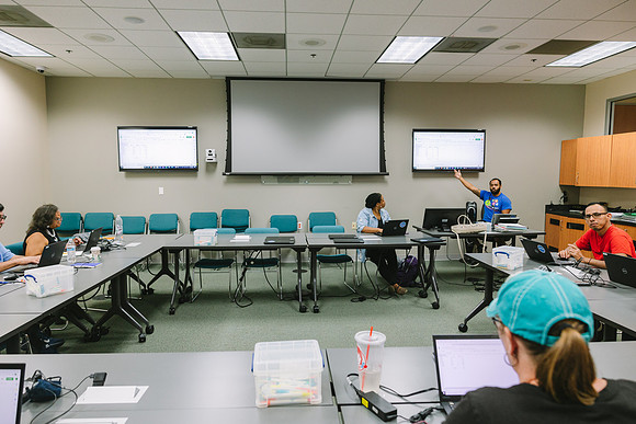 0083-Neuhaus Education Center-20221027-JT