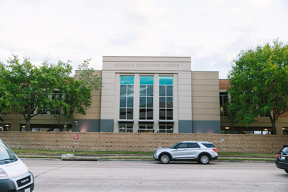 0157-Neuhaus Education Center-20221027-JT