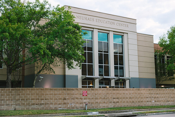 0160-Neuhaus Education Center-20221027-JT