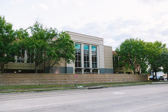 0162-Neuhaus Education Center-20221027-JT