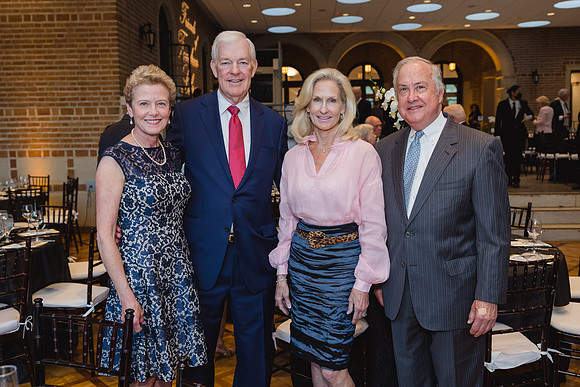 0093_Frondren Library Gala_20220325_JT