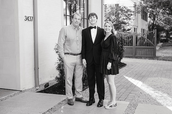 0023_2022-01-29 Cotillion_20220129_JT_BW